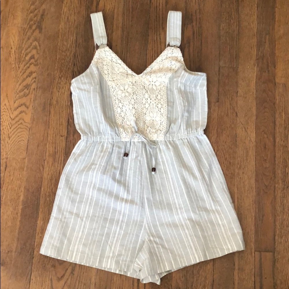 Super cute Romper
